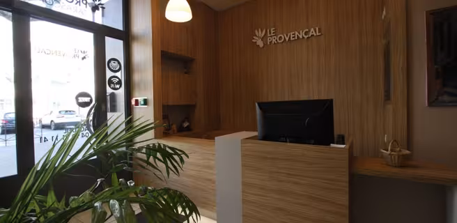 Hôtel Le Provençal