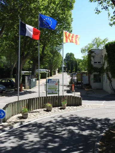 Inter-Town Campsite "La Durance" photo 3