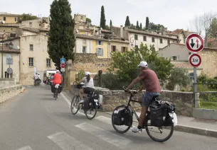 Cyclistes en itinérance sur l'EuroVelo 8