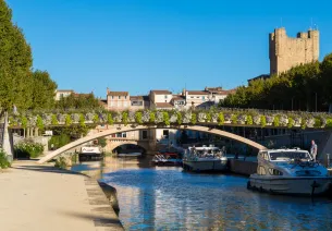 Canal de la Robine dans le centre de Narbonne